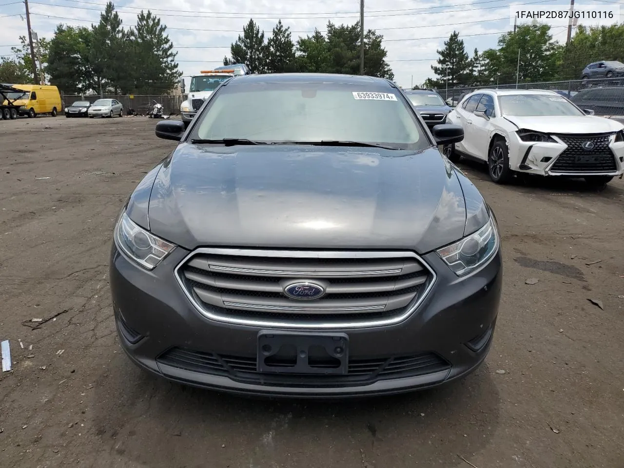 1FAHP2D87JG110116 2018 Ford Taurus Se