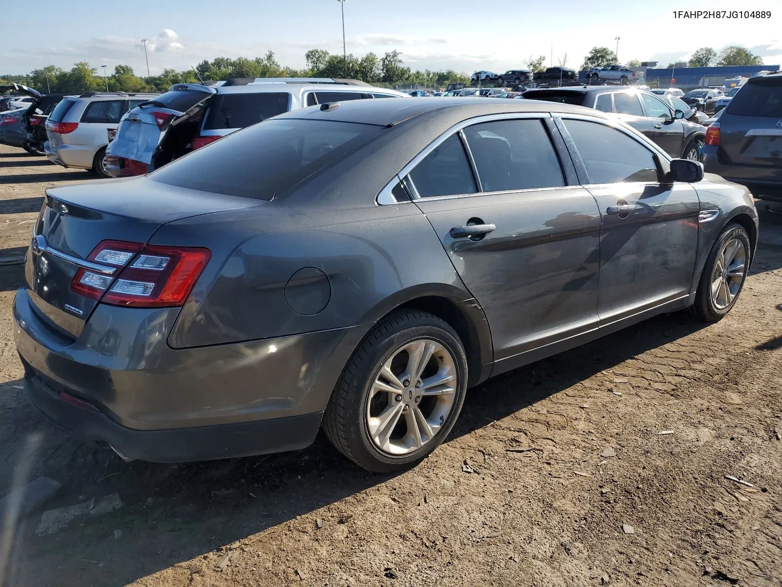 1FAHP2H87JG104889 2018 Ford Taurus Sel