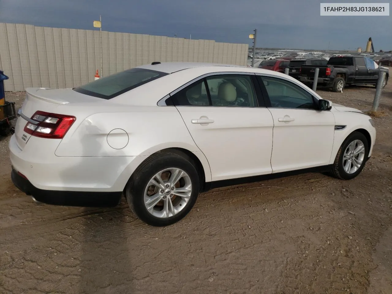 1FAHP2H83JG138621 2018 Ford Taurus Sel