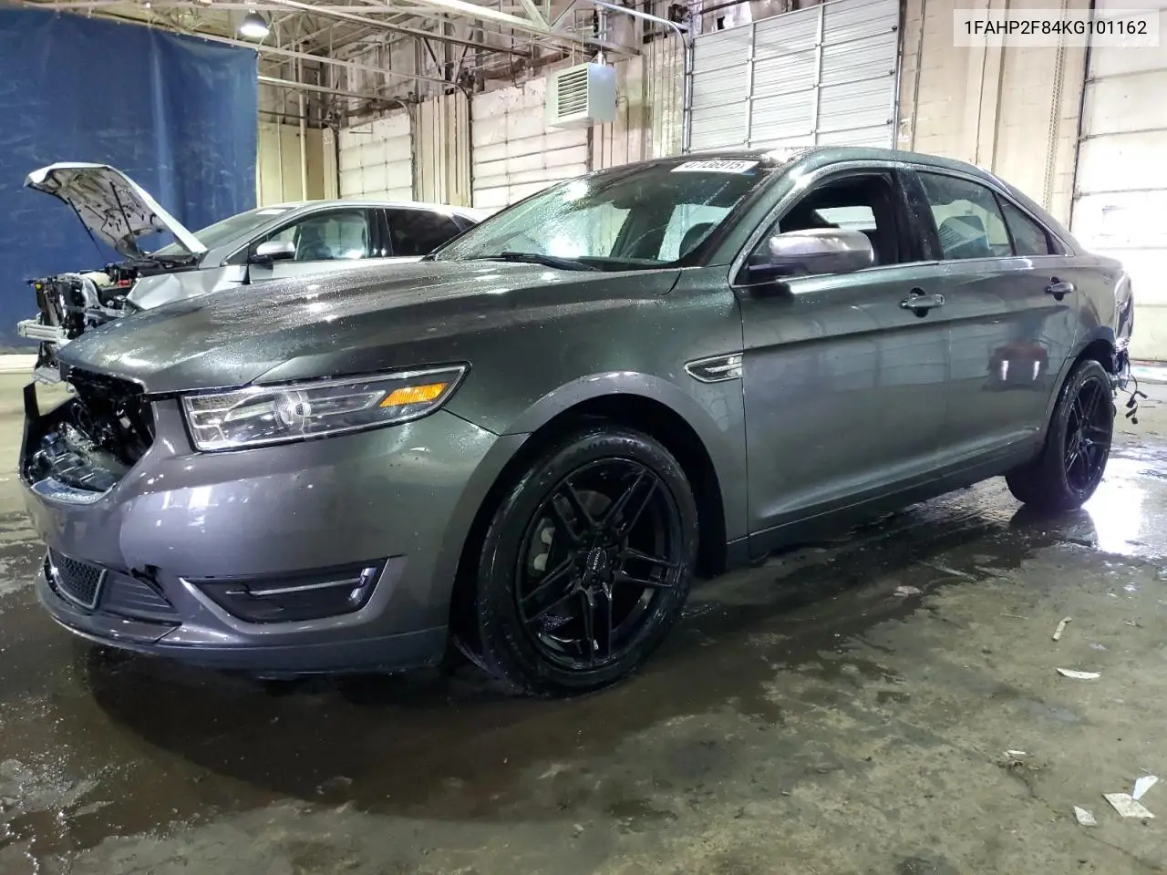 2019 Ford Taurus
