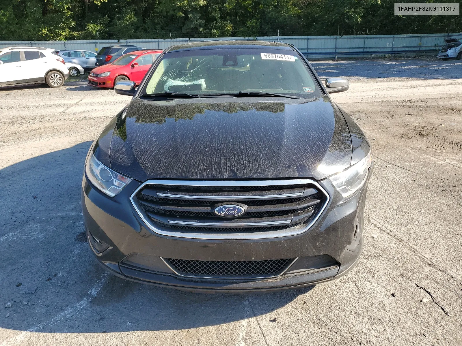 2019 Ford Taurus Limited VIN: 1FAHP2F82KG111317 Lot: 66970414