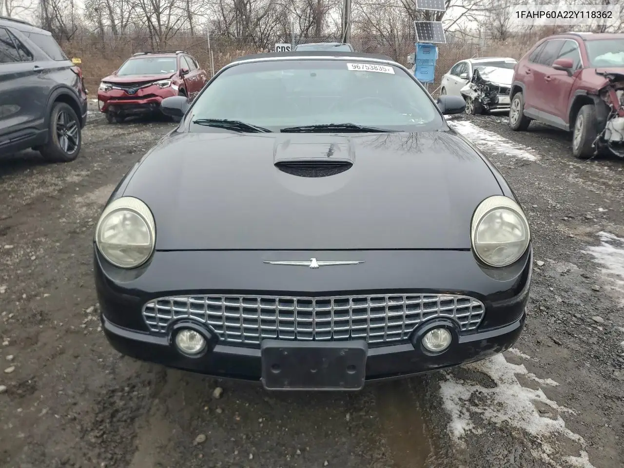 1FAHP60A22Y118362 2002 Ford Thunderbird