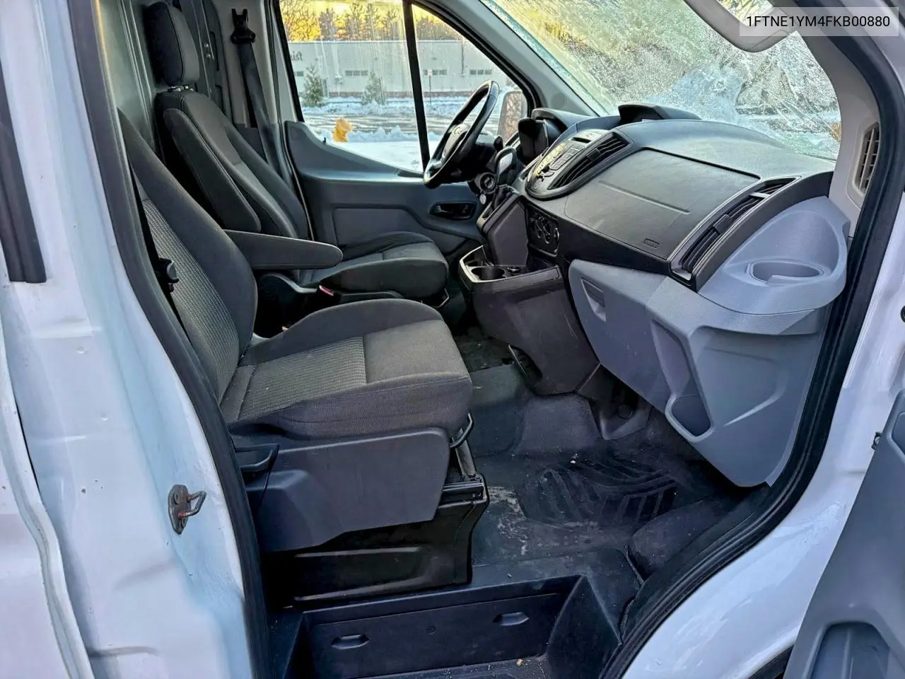 1FTNE1YM4FKB00880 2015 Ford Transit T-150