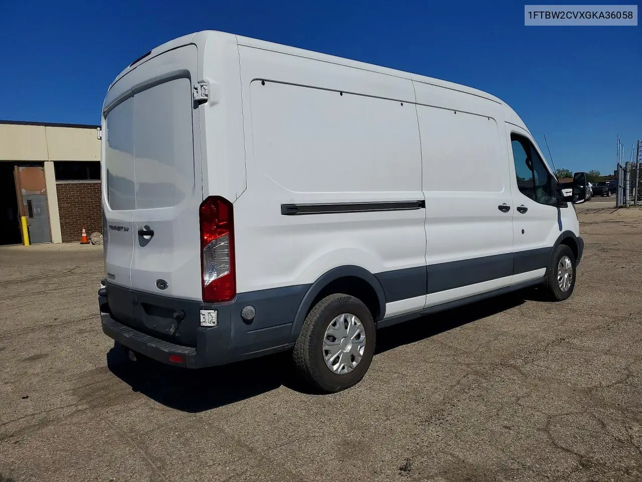1FTBW2CVXGKA36058 2016 Ford Transit T-350