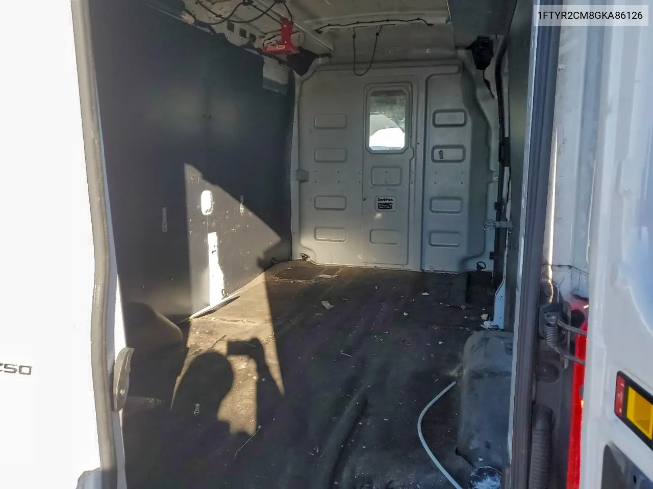 1FTYR2CM8GKA86126 2016 Ford Transit T-250
