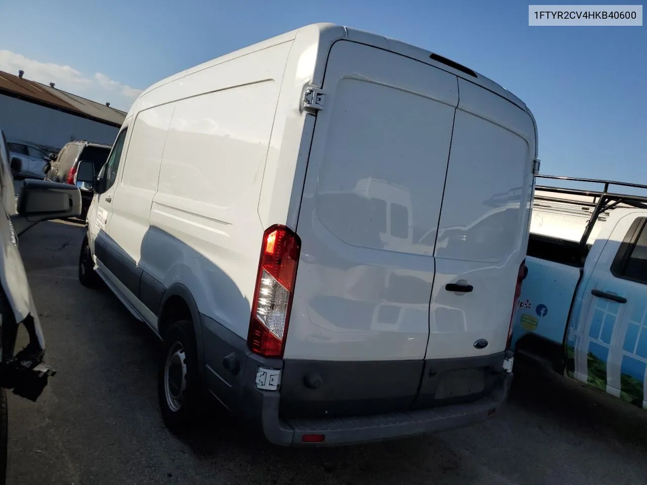 1FTYR2CV4HKB40600 2017 Ford Transit T-250