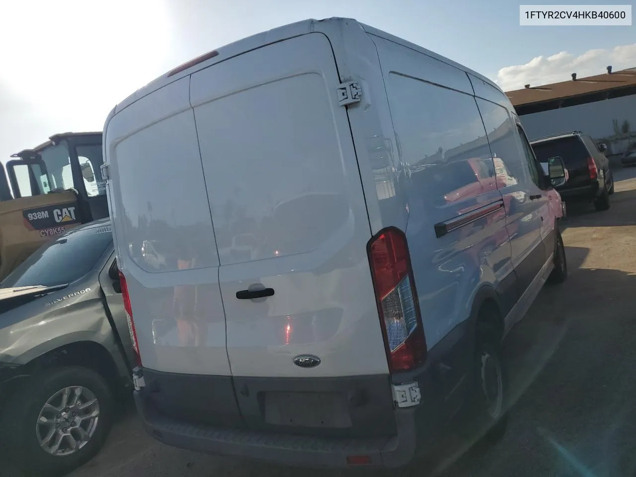 1FTYR2CV4HKB40600 2017 Ford Transit T-250