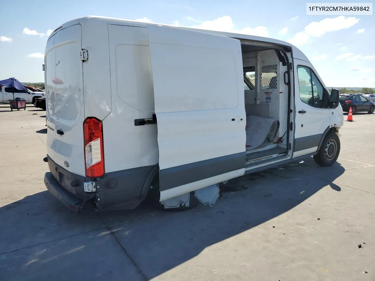 1FTYR2CM7HKA59842 2017 Ford Transit T-250