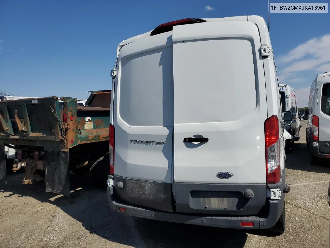 1FTBW2CMXJKA13961 2018 Ford Transit T-350