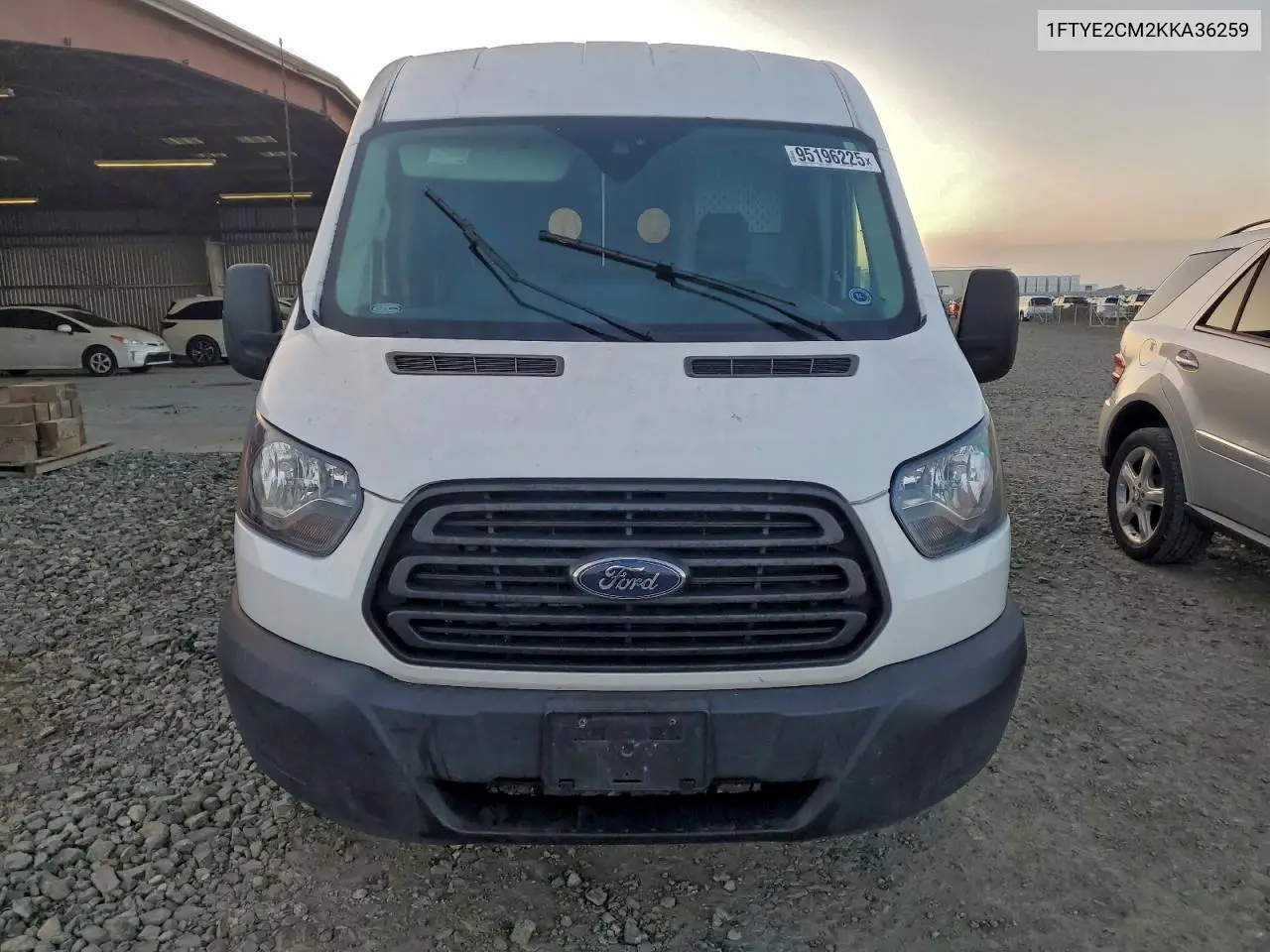 1FTYE2CM2KKA36259 2019 Ford Transit T-150