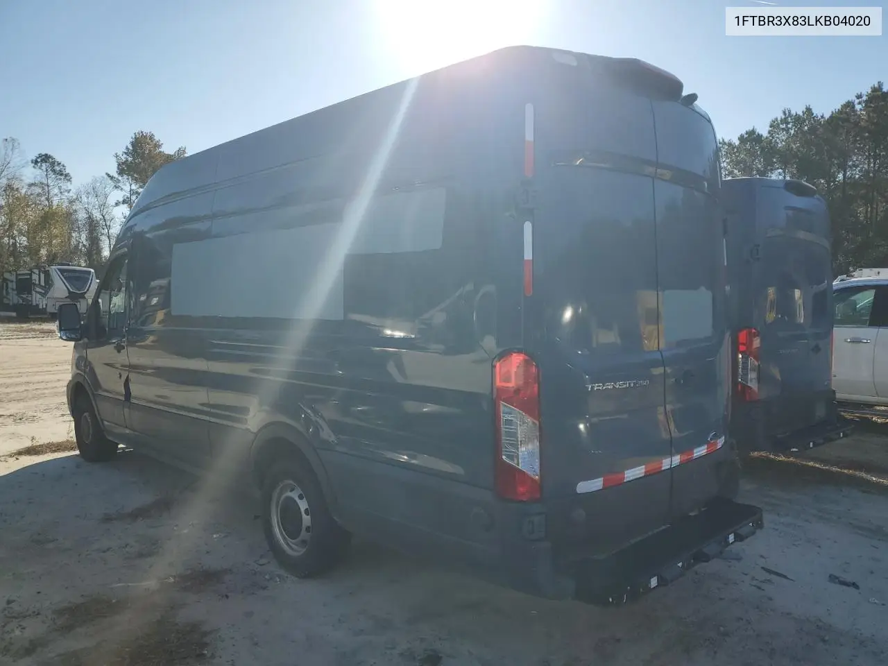 1FTBR3X83LKB04020 2020 Ford Transit T-250