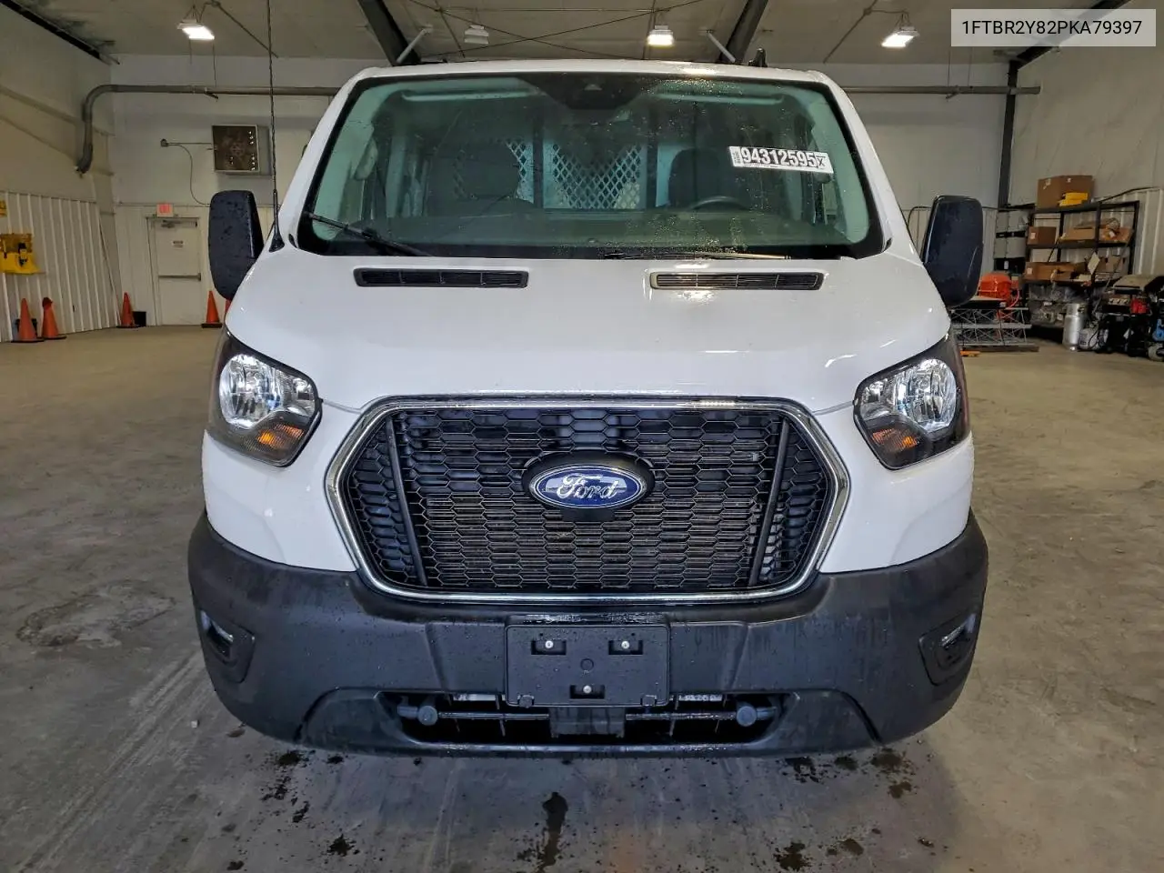 1FTBR2Y82PKA79397 2023 Ford Transit T-250