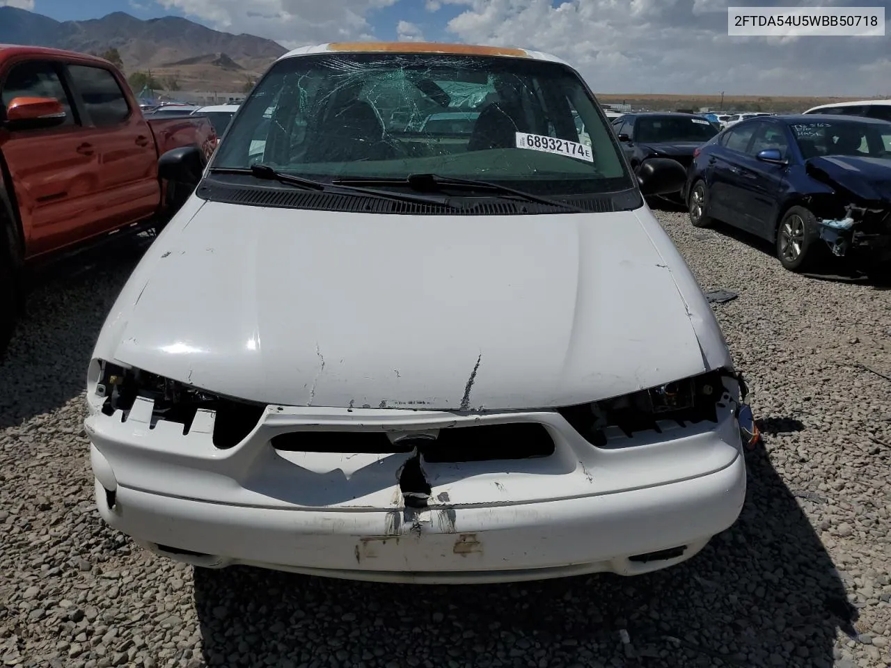 1998 Ford Windstar VIN: 2FTDA54U5WBB50718 Lot: 68932174