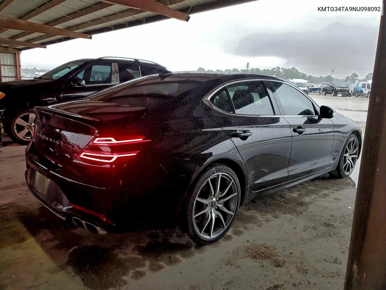 KMTG34TA9NU098092 2022 Genesis G70 Base
