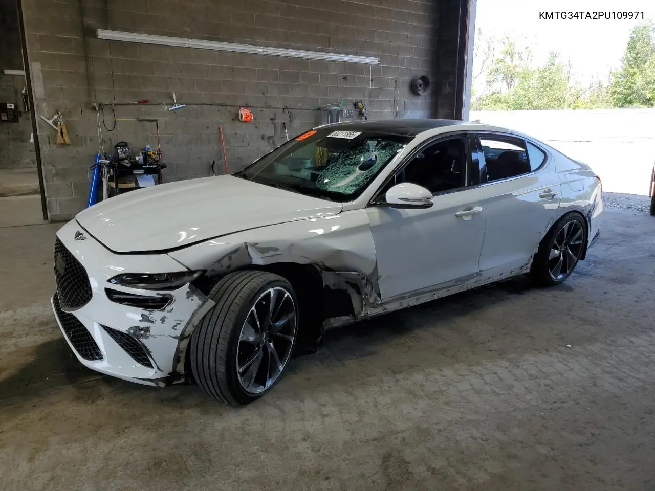 KMTG34TA2PU109971 2023 Genesis G70 Base