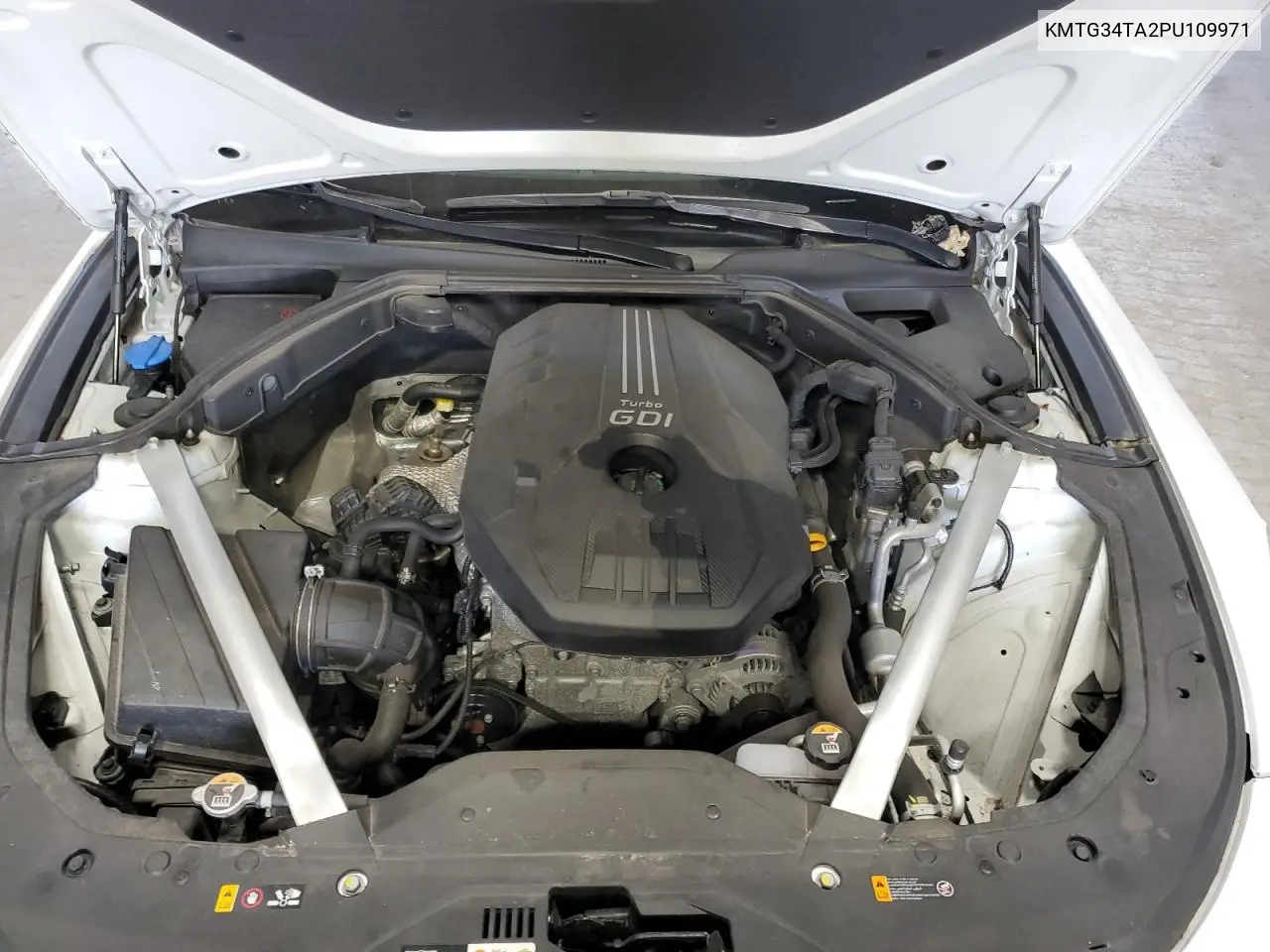 KMTG34TA2PU109971 2023 Genesis G70 Base