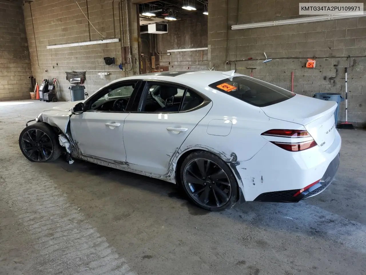 KMTG34TA2PU109971 2023 Genesis G70 Base