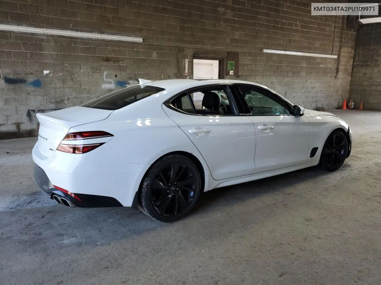KMTG34TA2PU109971 2023 Genesis G70 Base