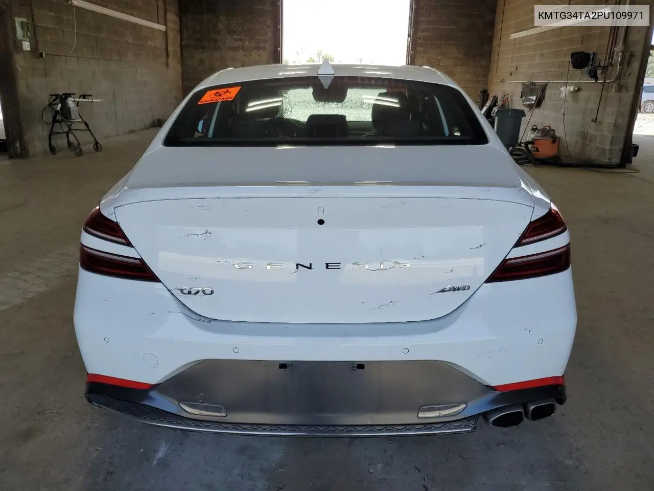KMTG34TA2PU109971 2023 Genesis G70 Base