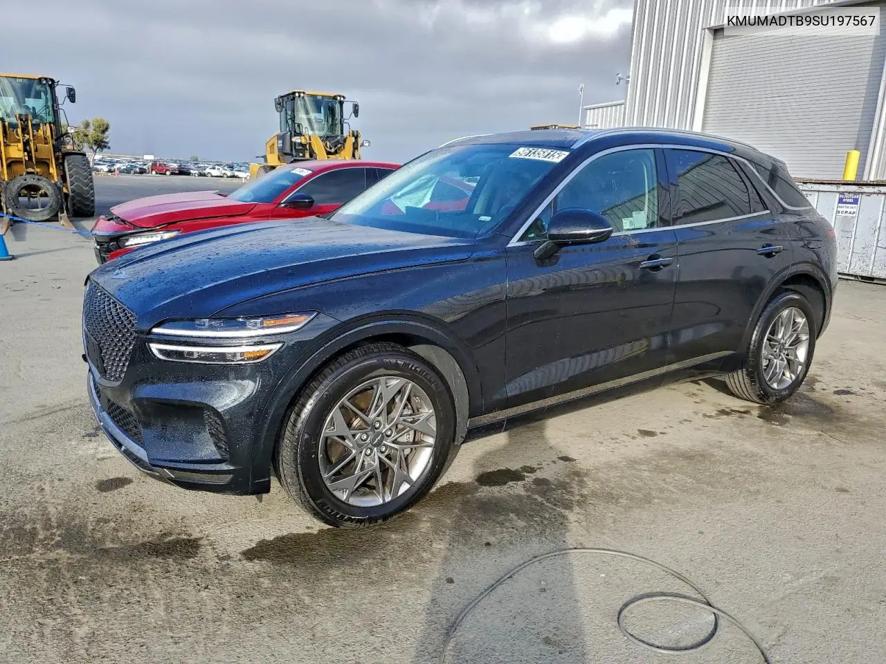KMUMADTB9SU197567 2025 Genesis Gv70 Base