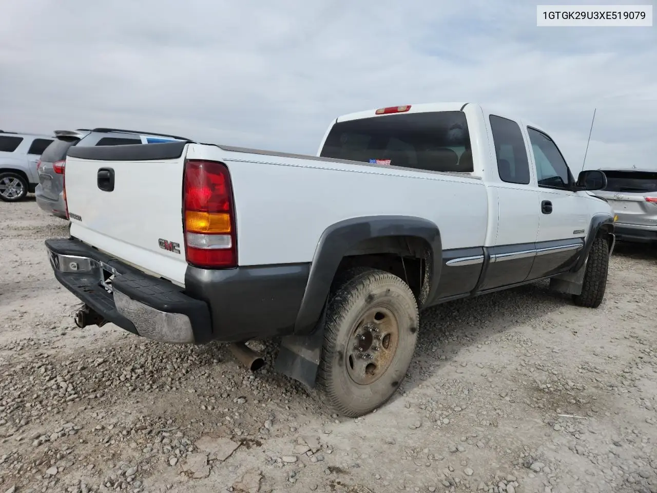 1GTGK29U3XE519079 1999 GMC New Sierra K2500