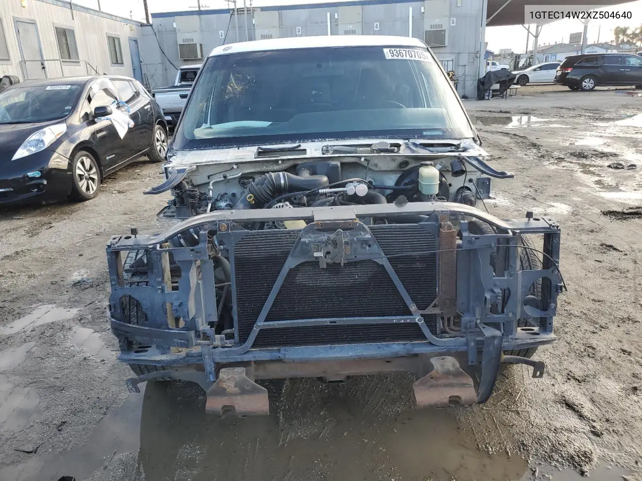 1GTEC14W2XZ504640 1999 GMC New Sierra C1500
