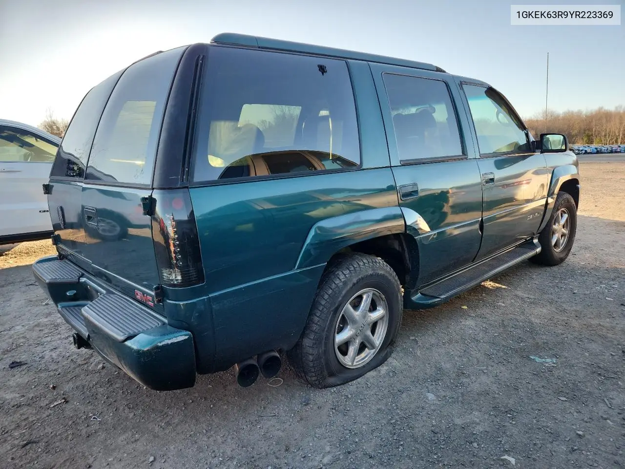 1GKEK63R9YR223369 2000 GMC Denali
