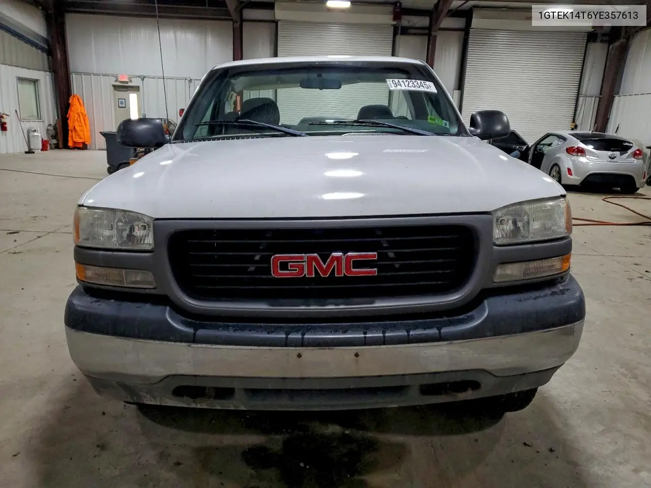 1GTEK14T6YE357613 2000 GMC New Sierra K1500
