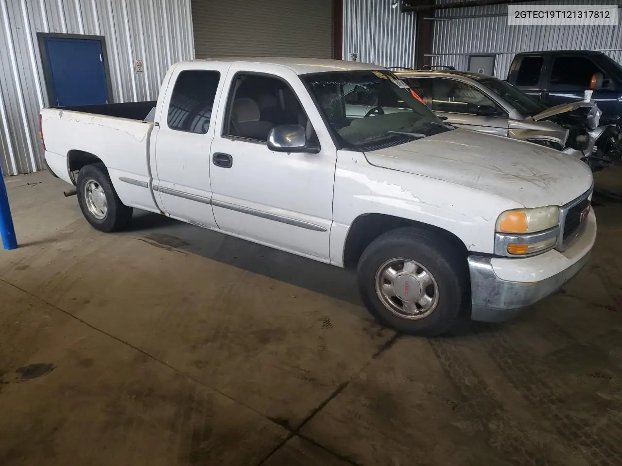 2GTEC19T121317812 2002 GMC New Sierra C1500
