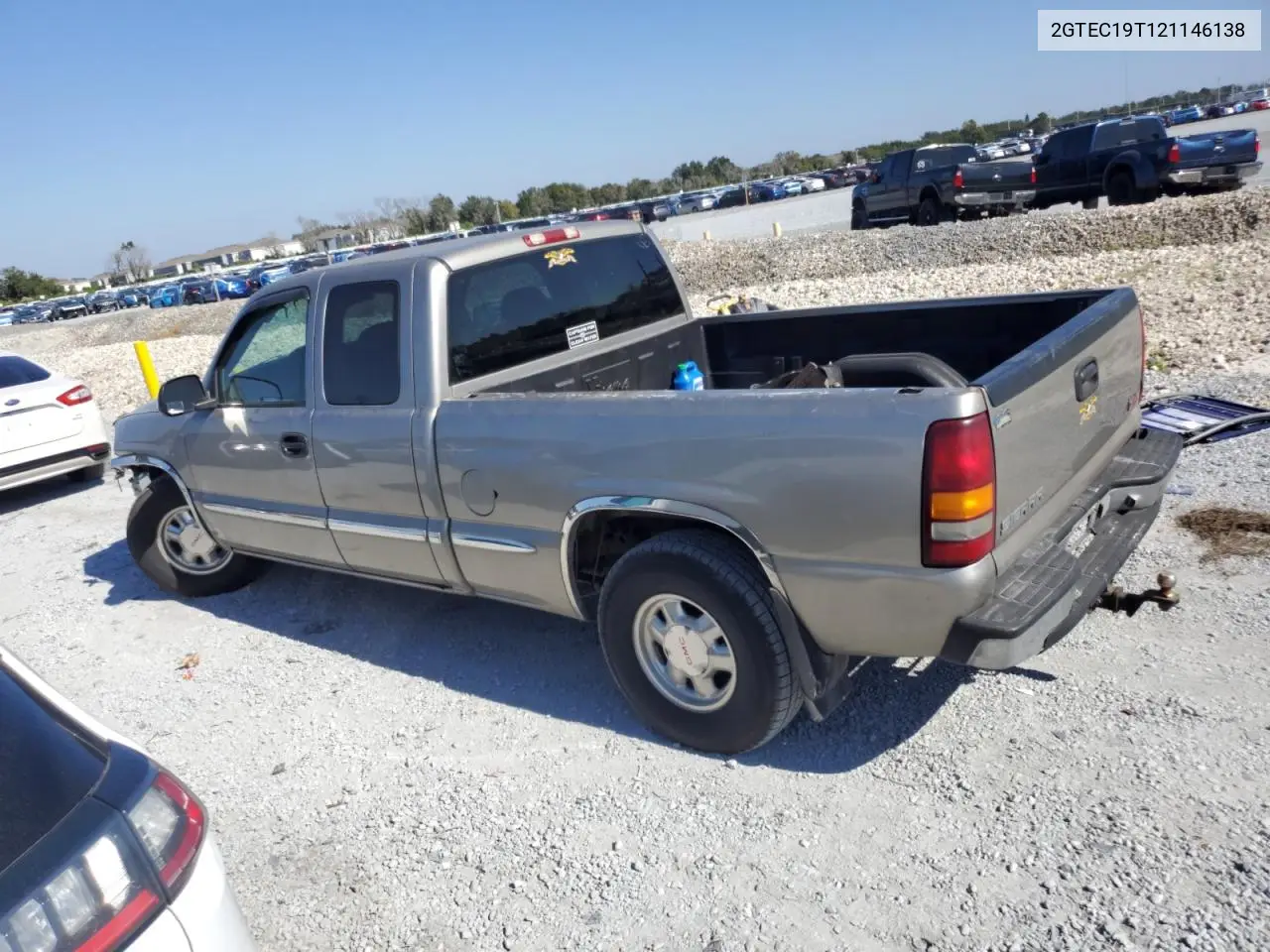2GTEC19T121146138 2002 GMC New Sierra C1500
