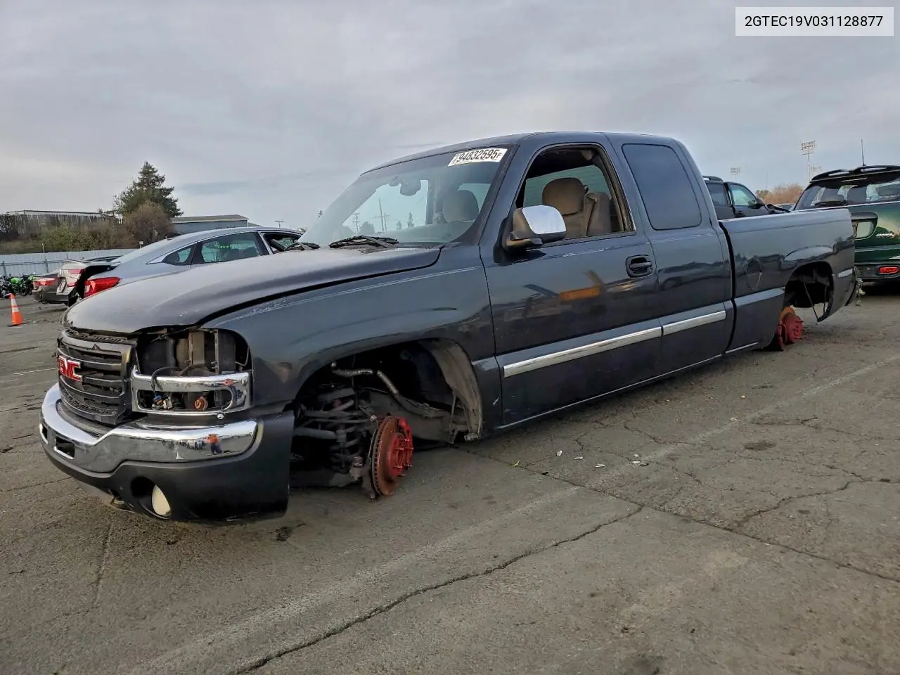 2GTEC19V031128877 2003 GMC New Sierra C1500