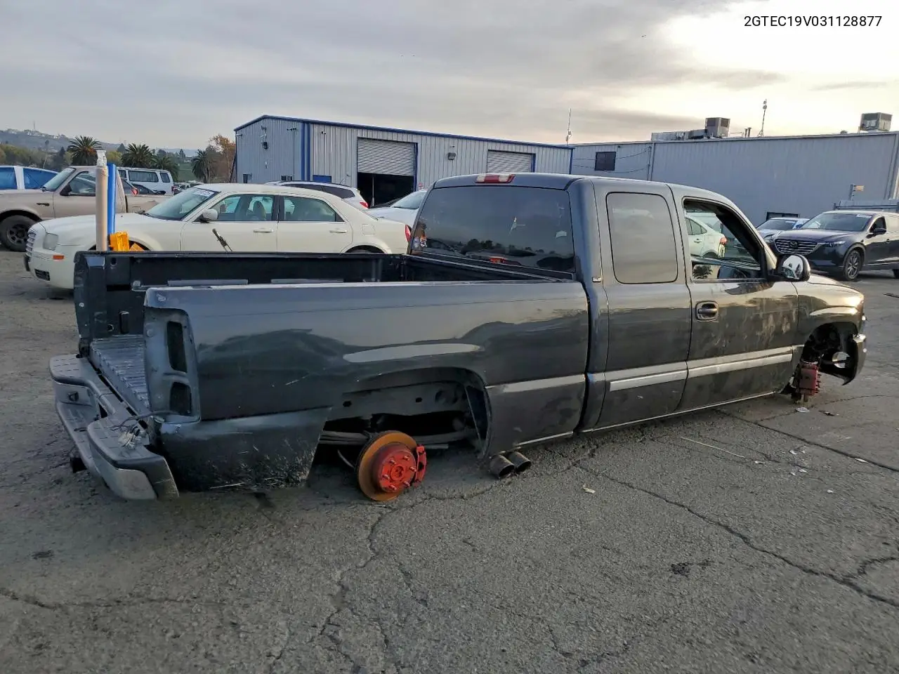 2GTEC19V031128877 2003 GMC New Sierra C1500