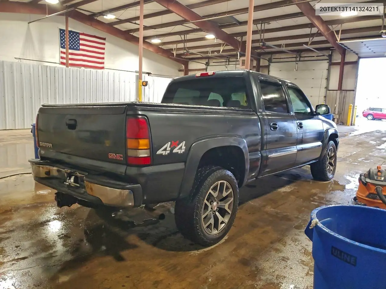 2GTEK13T141324211 2004 GMC New Sierra K1500