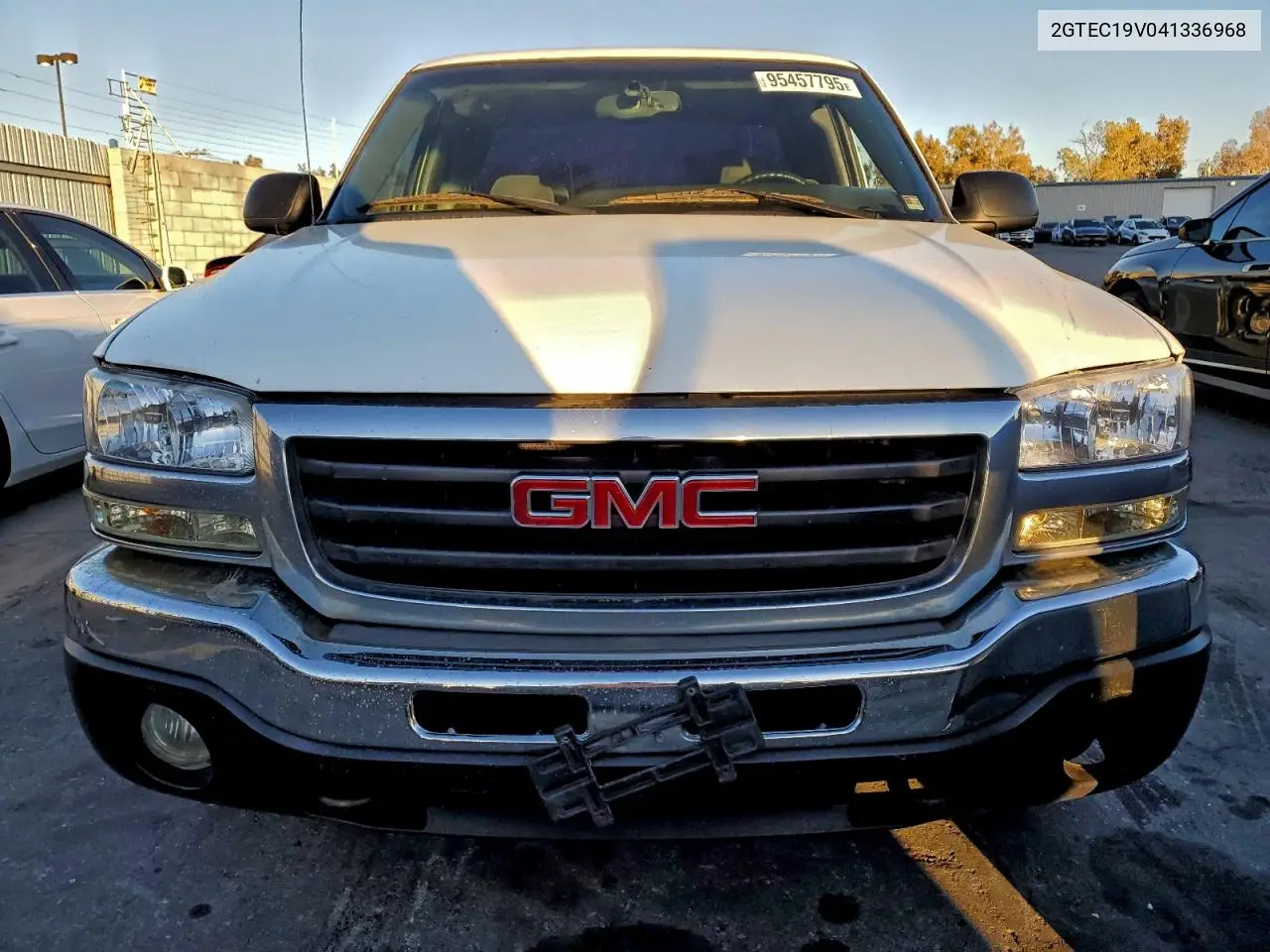 2GTEC19V041336968 2004 GMC New Sierra C1500
