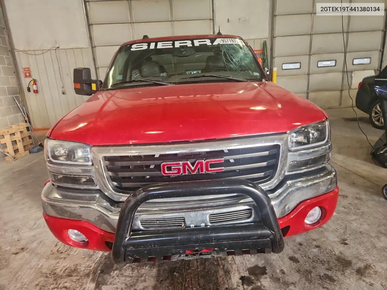2GTEK19T441380134 2004 GMC New Sierra K1500