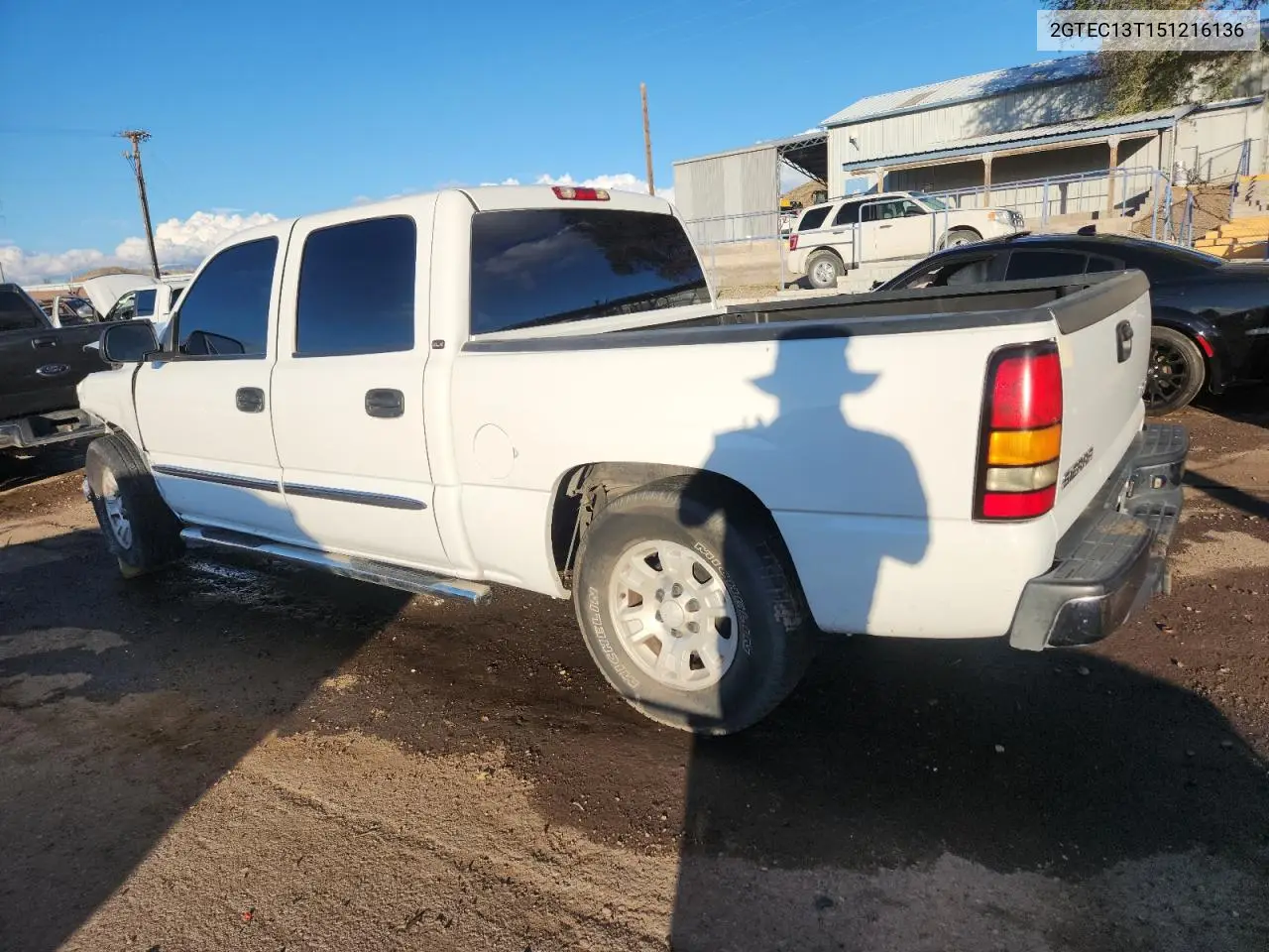 2GTEC13T151216136 2005 GMC New Sierra C1500