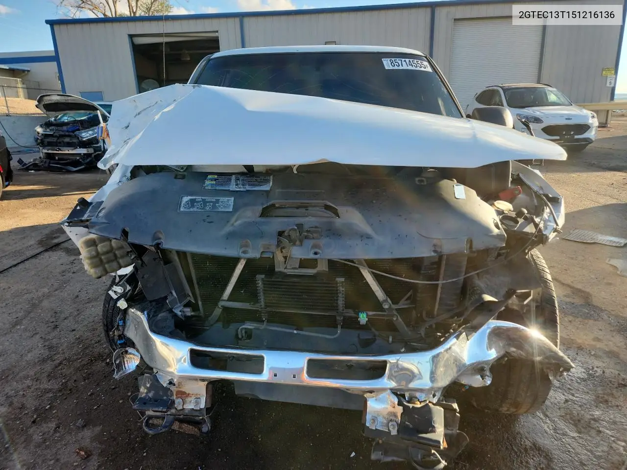2GTEC13T151216136 2005 GMC New Sierra C1500