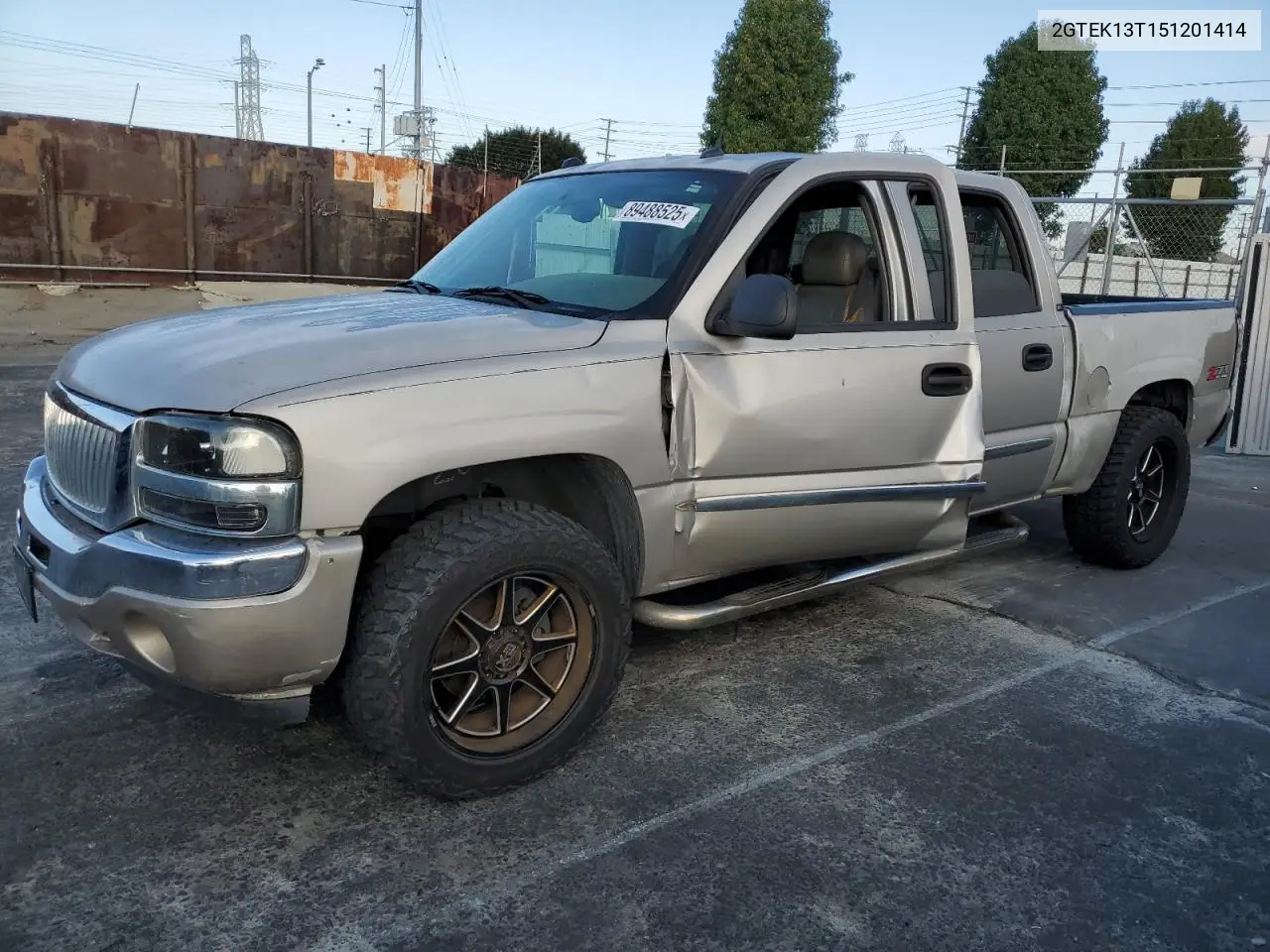 2GTEK13T151201414 2005 GMC New Sierra K1500