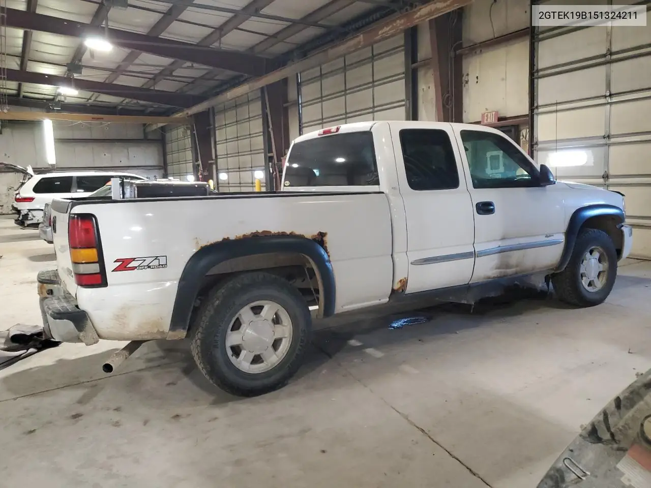 2GTEK19B151324211 2005 GMC New Sierra K1500