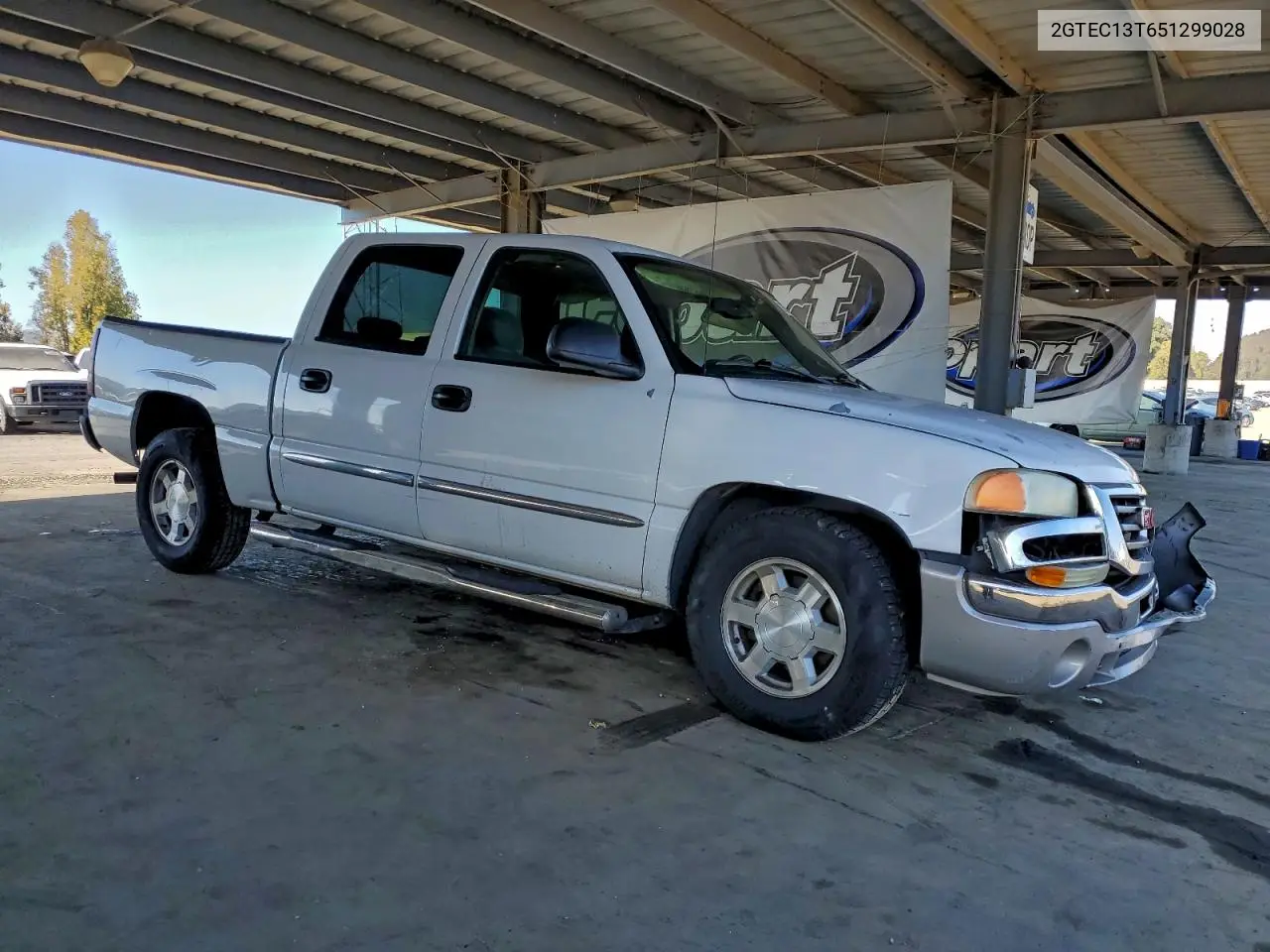 2GTEC13T651299028 2005 GMC New Sierra C1500