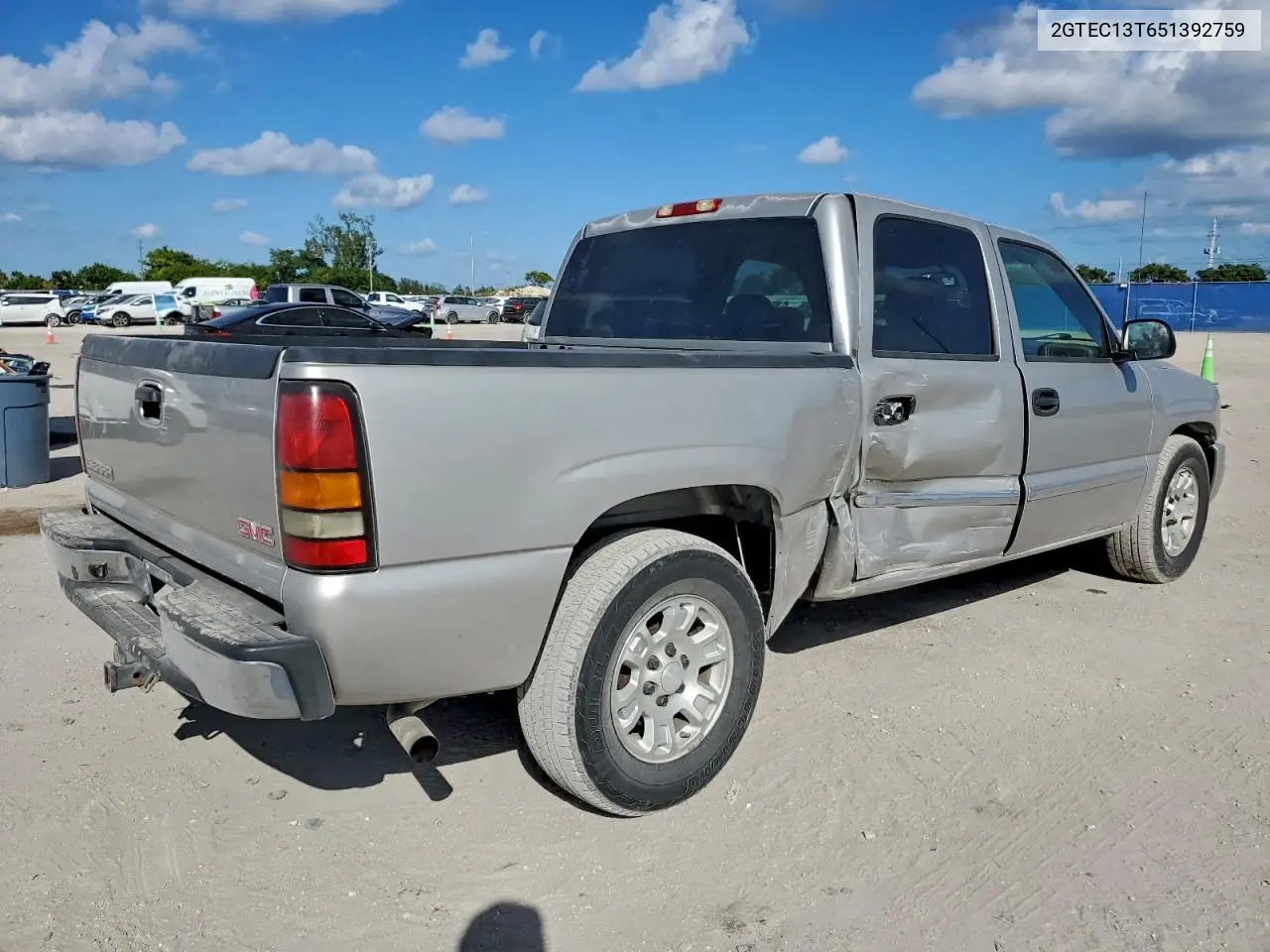 2GTEC13T651392759 2005 GMC New Sierra C1500