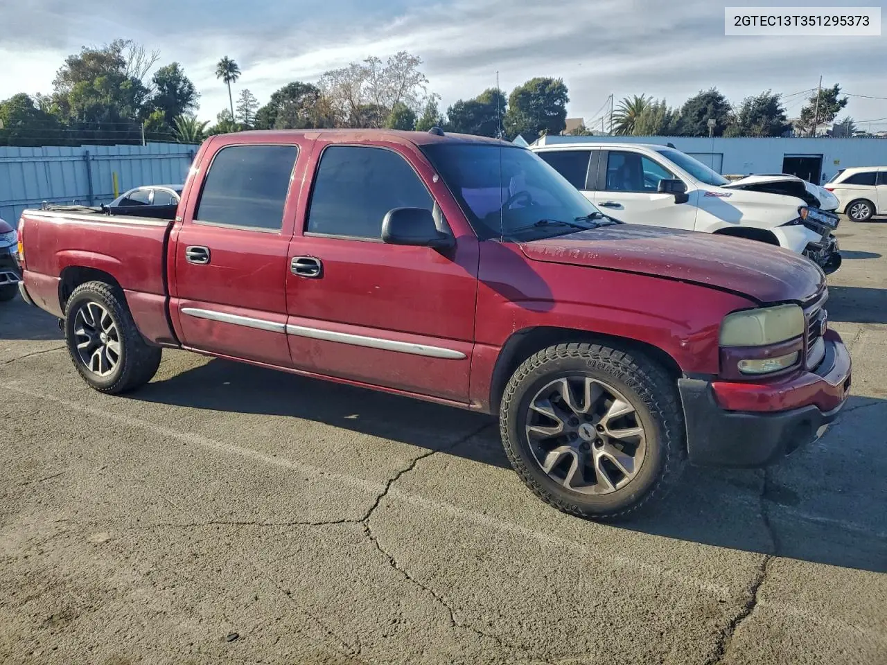 2GTEC13T351295373 2005 GMC New Sierra C1500