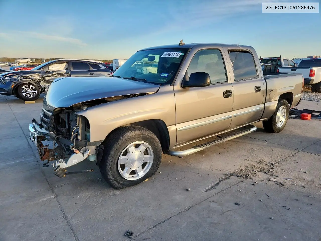 2GTEC13T061236976 2006 GMC New Sierra C1500