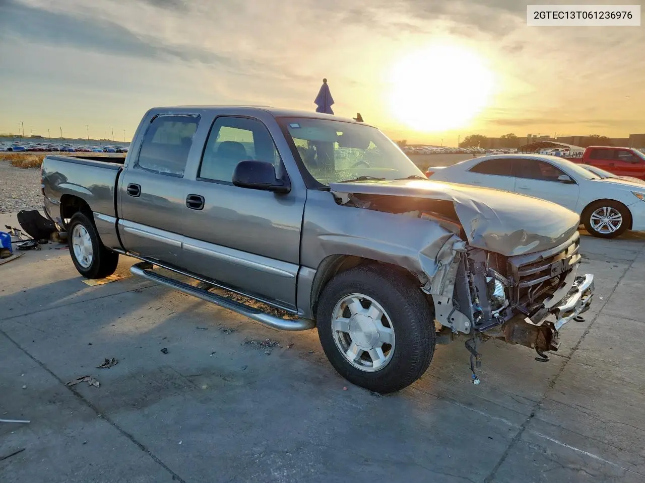 2GTEC13T061236976 2006 GMC New Sierra C1500