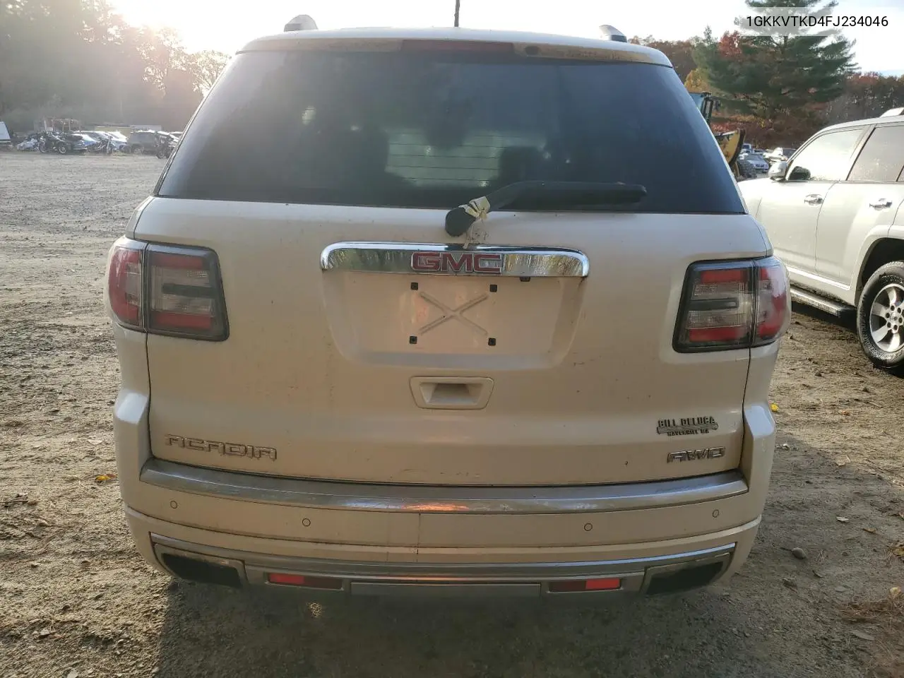 1GKKVTKD4FJ234046 2015 GMC Acadia Denali