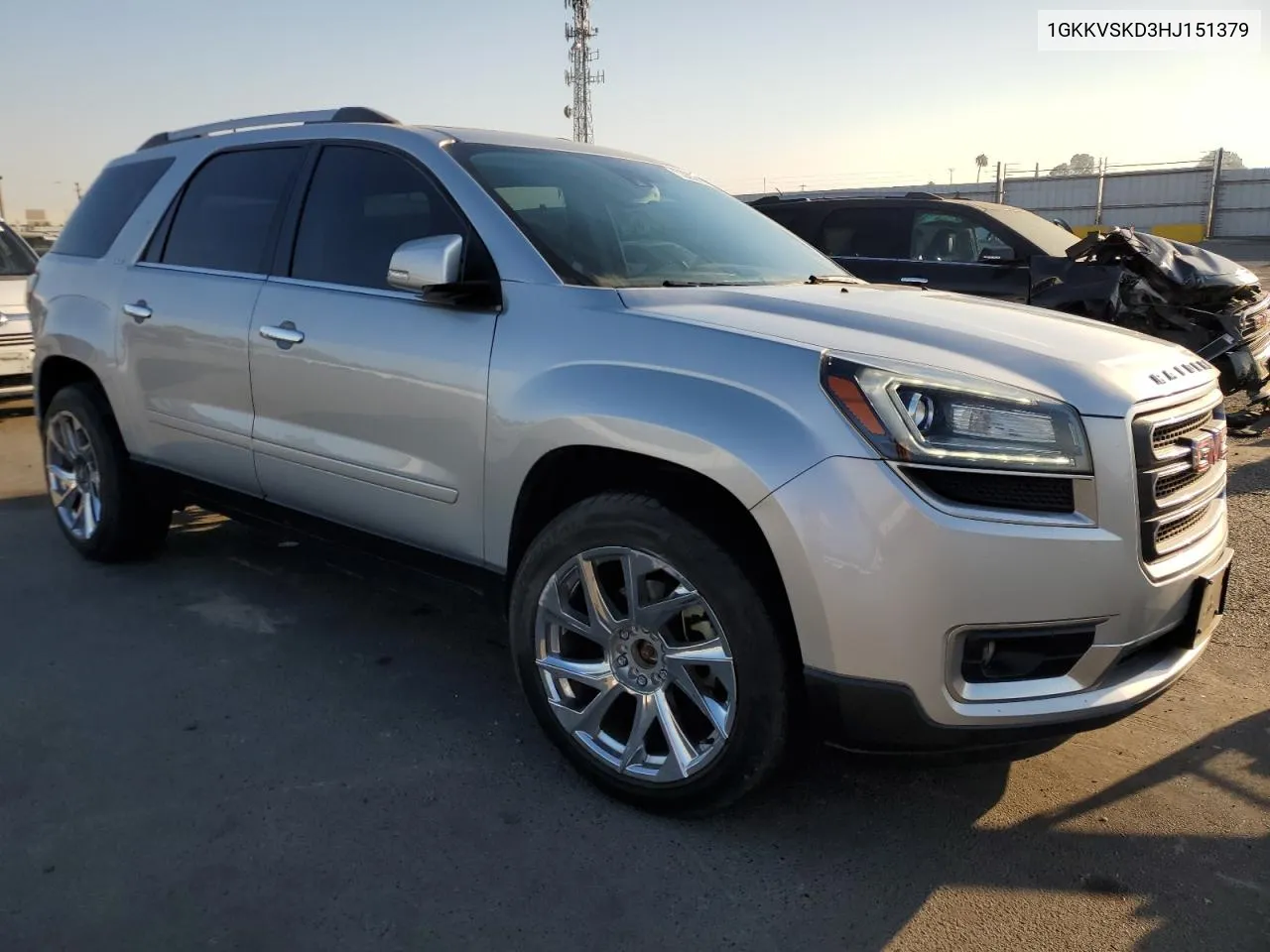 1GKKVSKD3HJ151379 2017 GMC Acadia Limited Slt-2