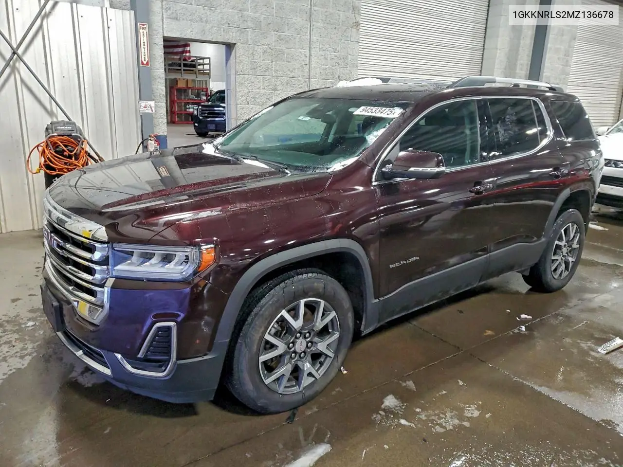 1GKKNRLS2MZ136678 2021 GMC Acadia Sle
