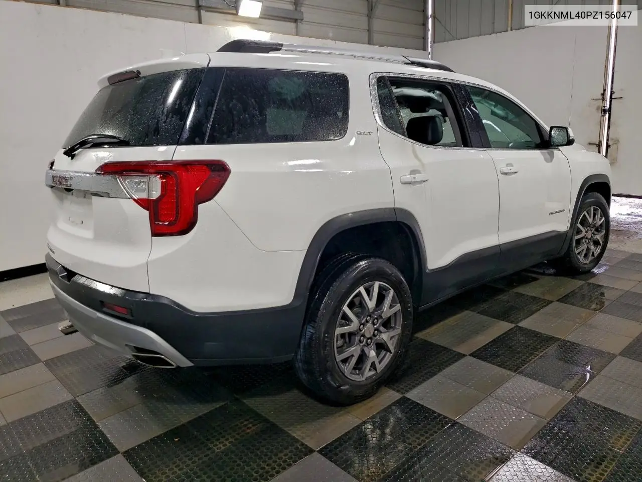 1GKKNML40PZ156047 2023 GMC Acadia Slt