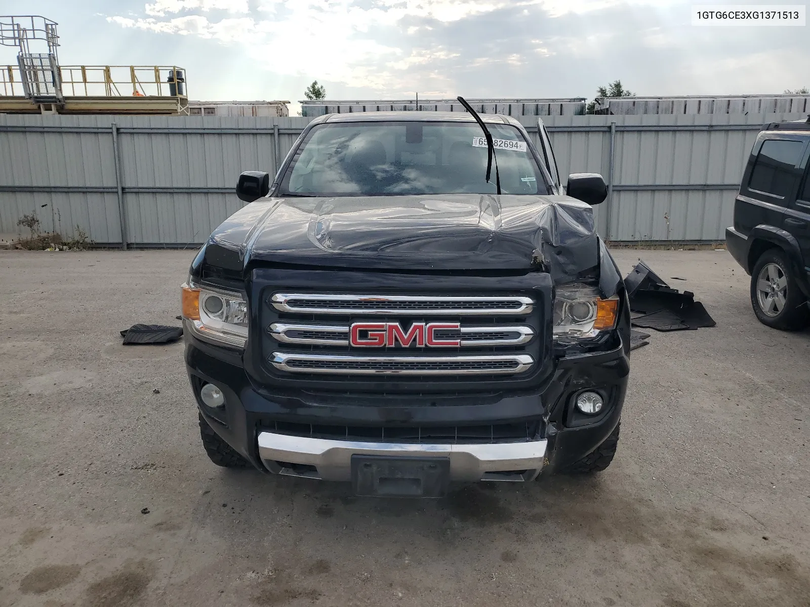 1GTG6CE3XG1371513 2016 GMC Canyon Sle