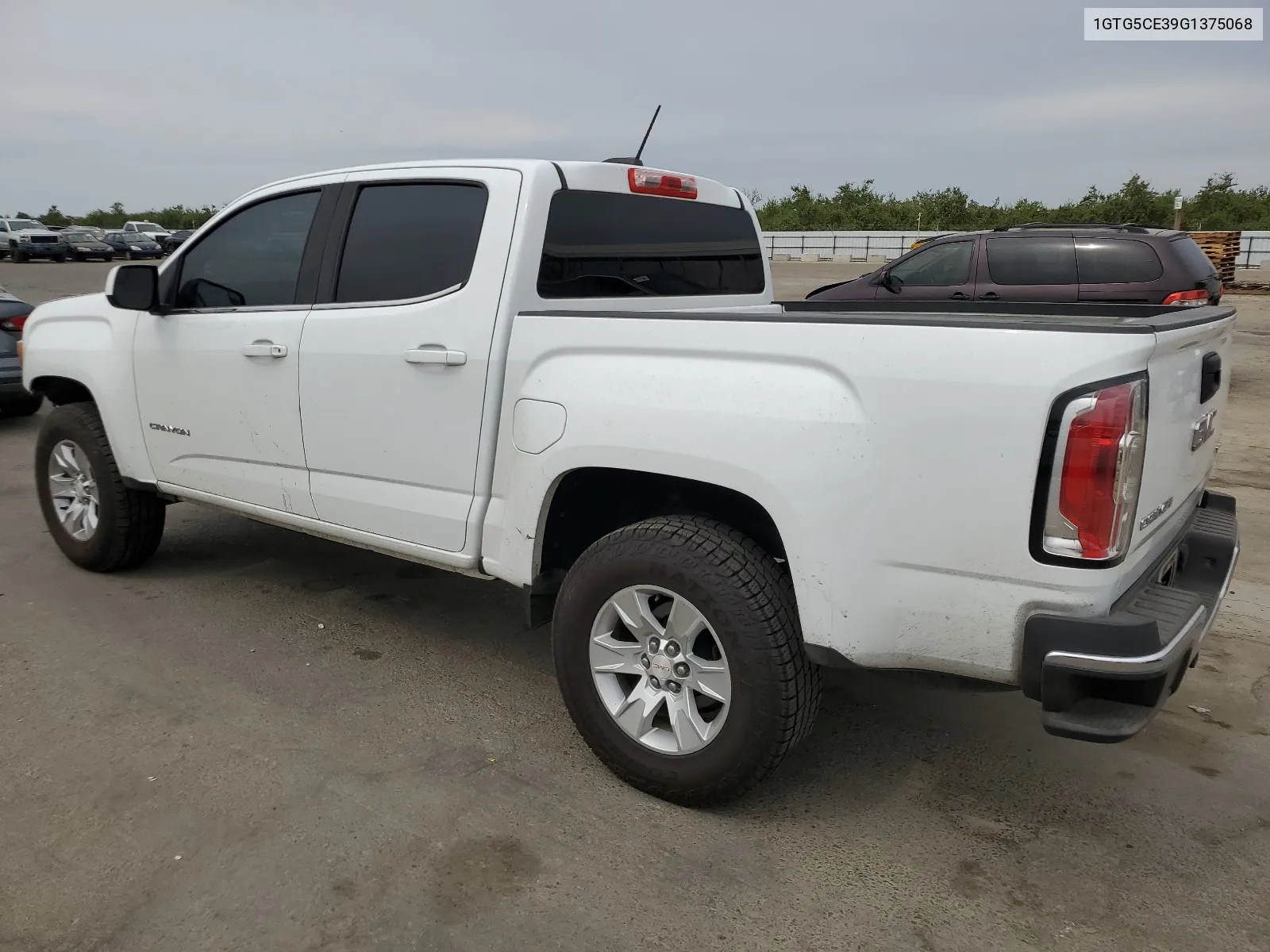 1GTG5CE39G1375068 2016 GMC Canyon Sle